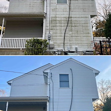 Middletown-NJ-Soft-Wash-Composite-Deck-Restoration-2-Story-Vinyl-Siding-Reset 1