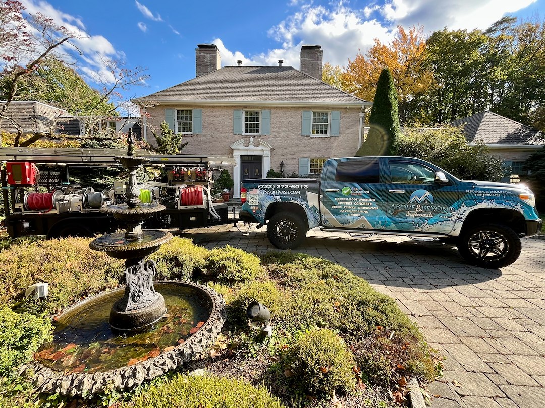 Rumson NJ Roof Washing & Estate Restoration: Reclaiming the Brilliance of a Shaded Masterpiece Image