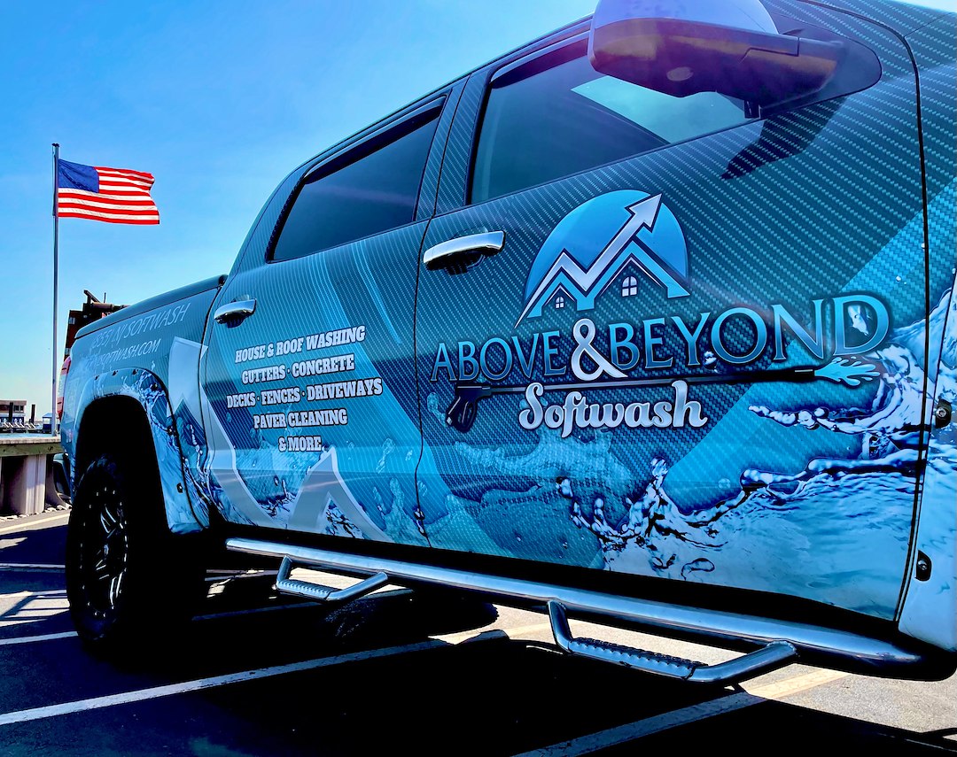 The Highlands View Restoration: Spotless Pure-Water Window Cleaning and Elite Maintenance Programs Image