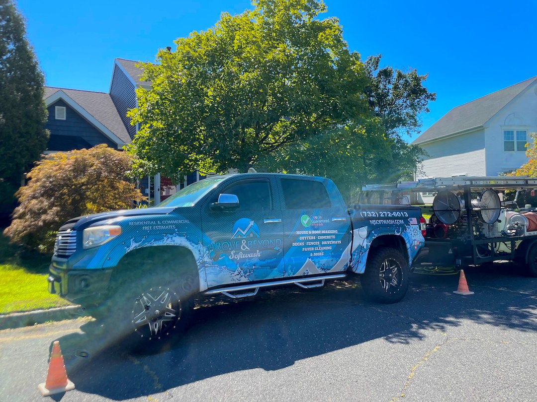 Tinton Falls NJ Soft Wash Expertise: Restoring Vinyl Siding, White Trim, and Concrete Walkways Thumbnail